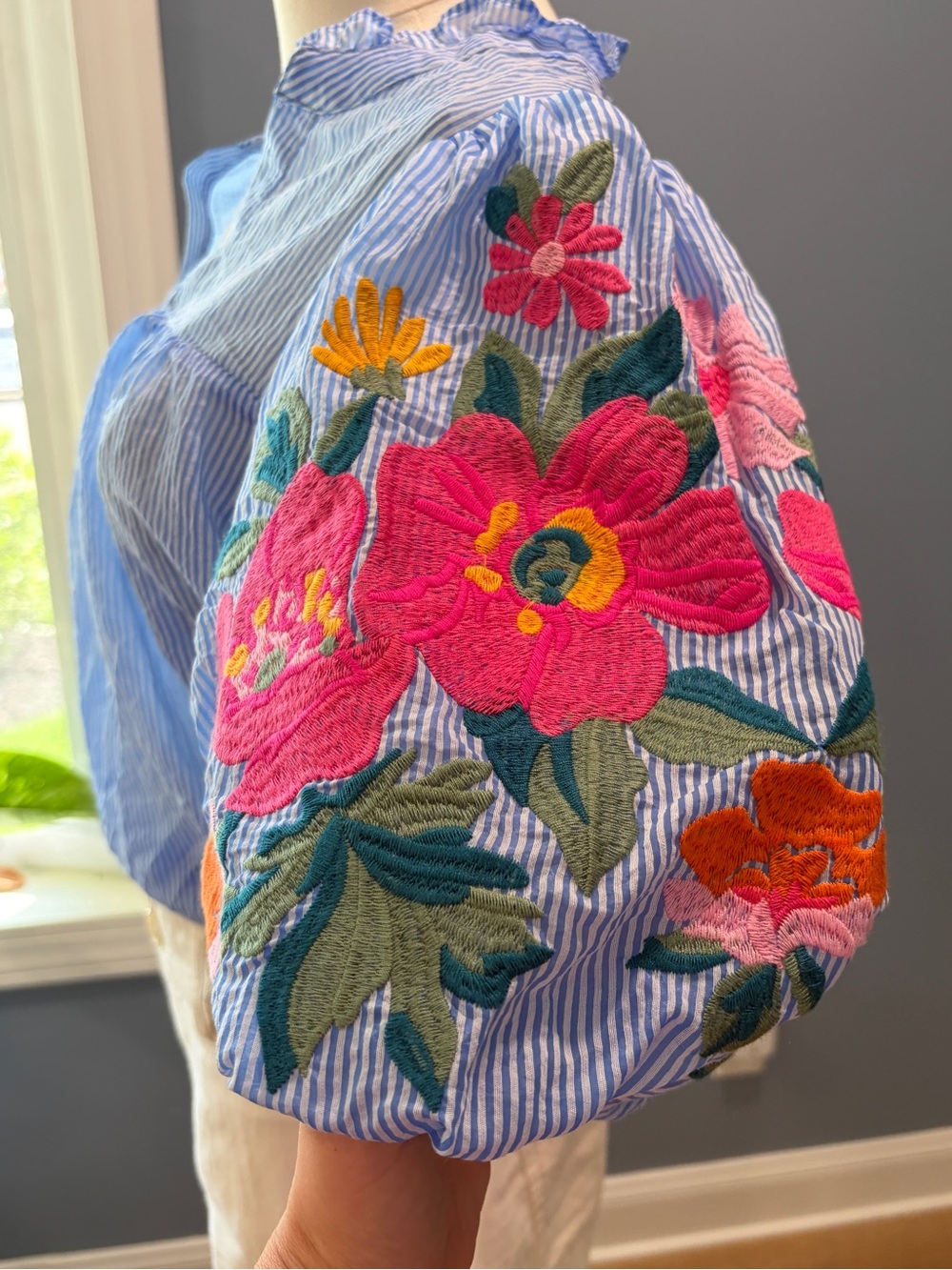 THML Blue Stripe Floral Embroidered Puff Sleeve Blouse M - Picture 3 of 8